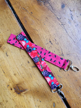 Load image into Gallery viewer, Mixed Berry Key fob