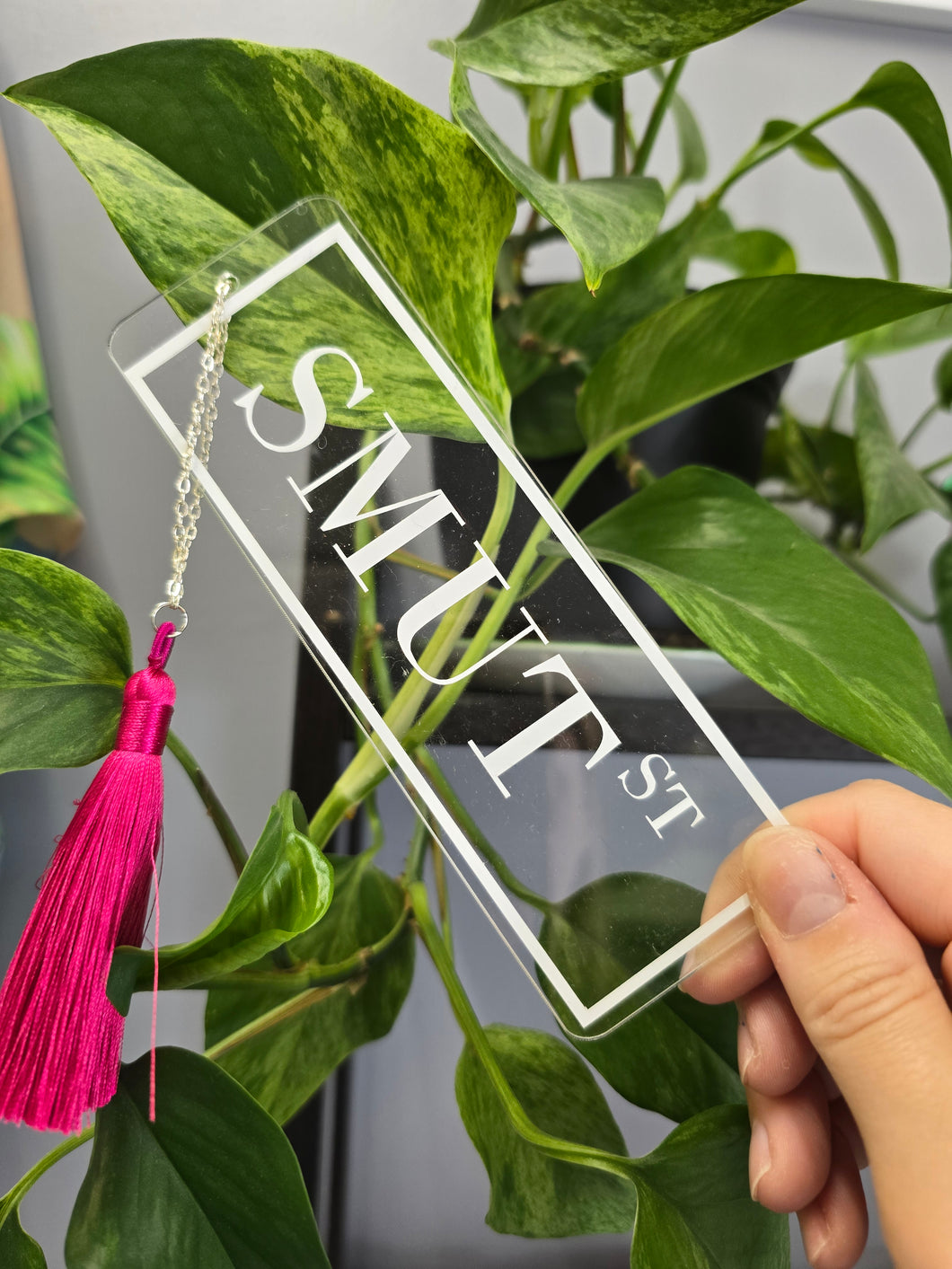 SMUT st Bookmark