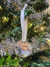 Load image into Gallery viewer, Frosted snowflake ornament
