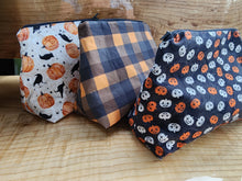 Load image into Gallery viewer, Tiny Pumpkin Make up bag
