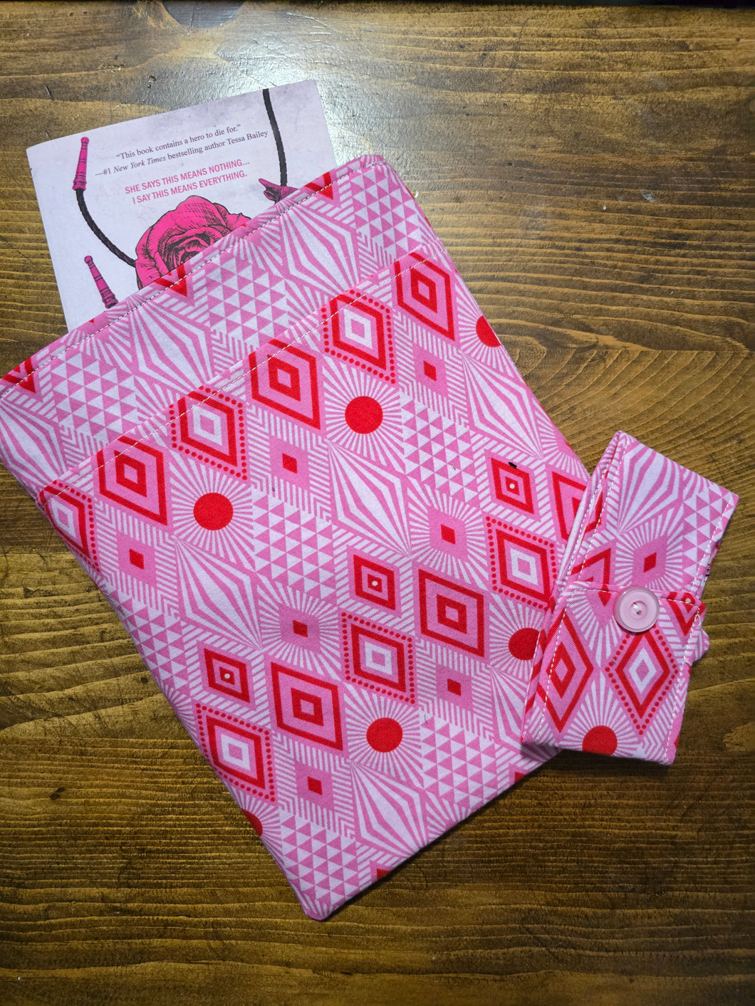 Pink Geometric book sleeve