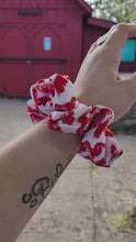 Load and play video in Gallery viewer, Kiss on the lips scrunchie
