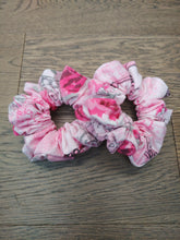 Load image into Gallery viewer, When in Paris scrunchie
