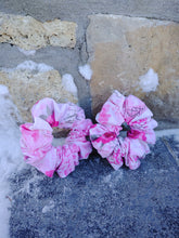 Load image into Gallery viewer, When in Paris scrunchie

