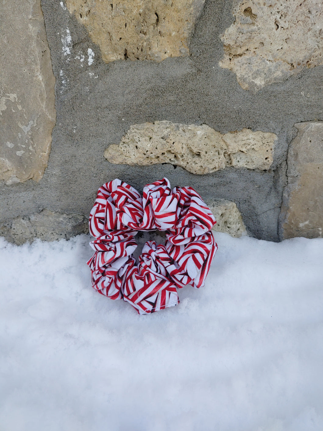 Candy Cane Scrunchie